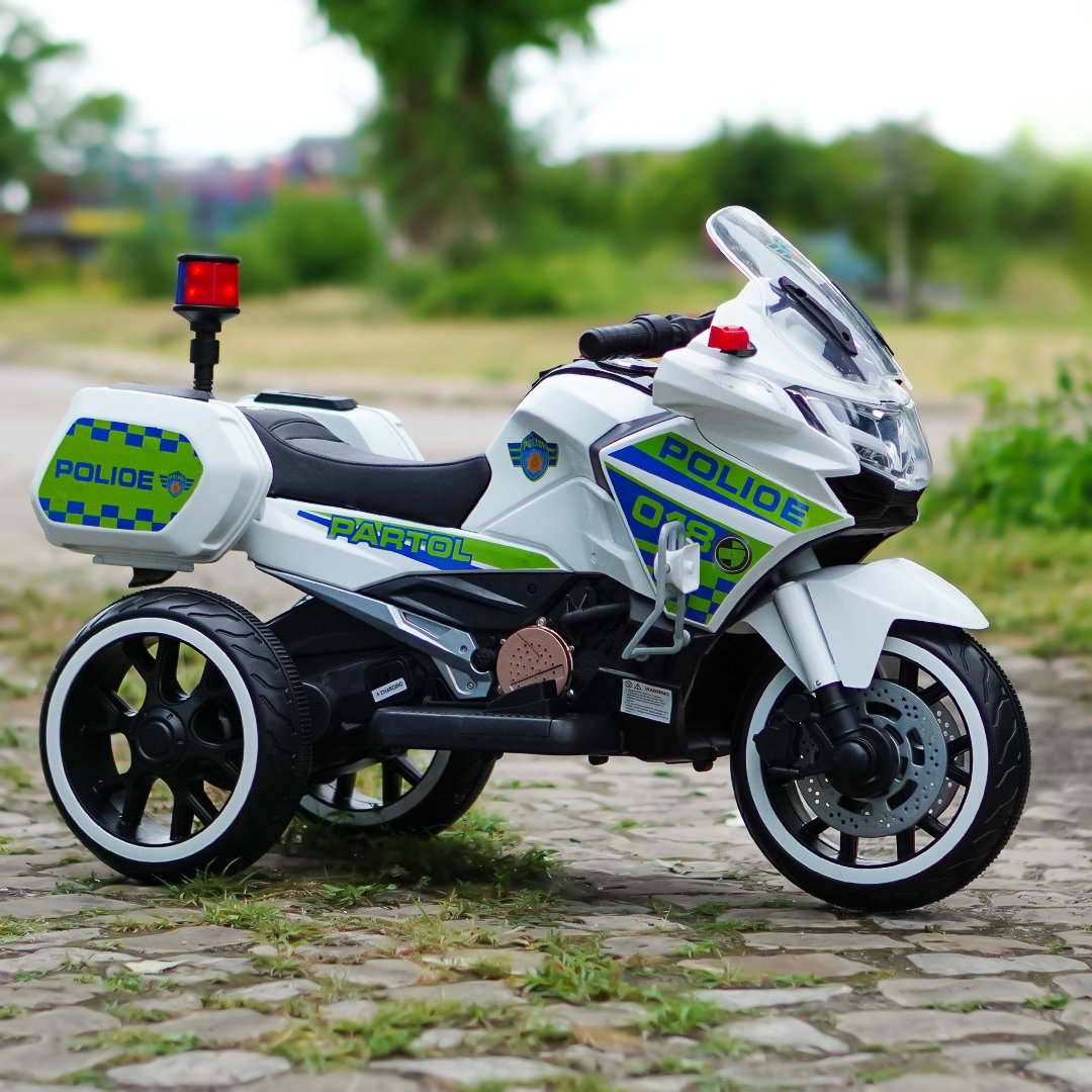 Motocicletă Electrică pentru Copii POLICE cu Efecte Sonore, Lumini și Music Player, 3-7 ani. maxim 39 kg.