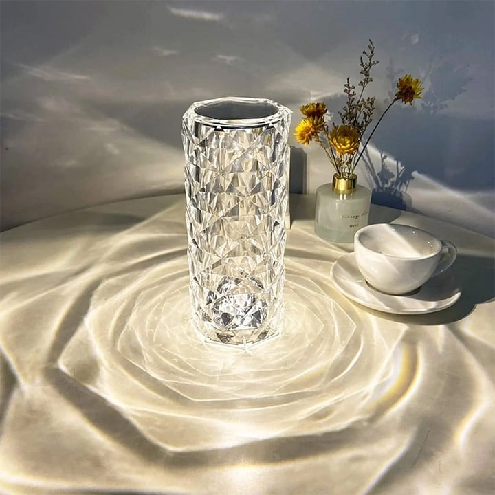 Lampa Luminoasa led Efect Cristal, 3 Lumini Albe, 16 Lumini RGB, Telecomanda Inclusa, Control Tactil, Reincarcabila pentru Dormitor, Birou, Bucatarie, Camping