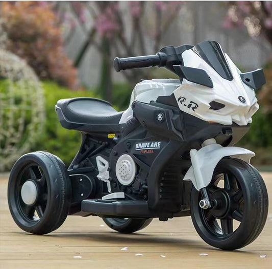 Tricicletă electrică pentru copii Formula TT, cu baterii, 3 roți, licențiată, Baterie de 12 V 2-4 ani.
